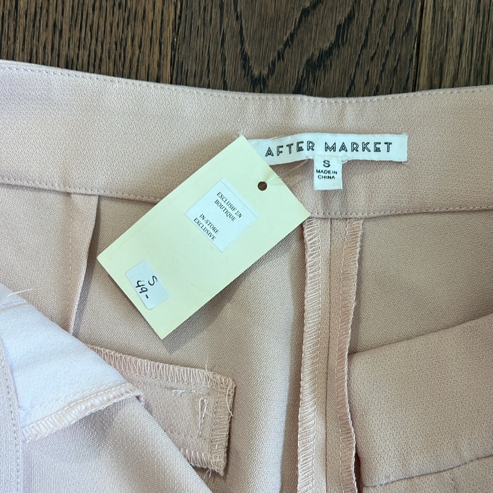 Pink Ruffle Women's Shorts - Picture 2 of 4